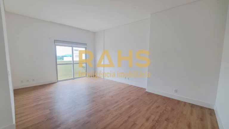 Imagem Linda Cobertura plana no bairro Atiradores, localizada na região central da cidade, proximo dos pri...