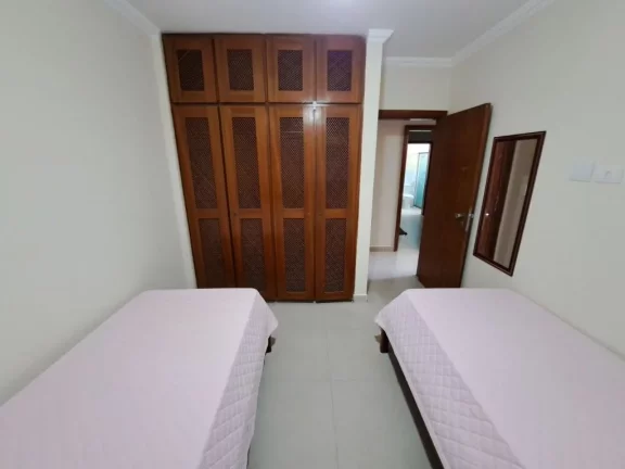 Imagem APARTAMENTO AMPLO COM 3 DORMITÓRIOS NO CALÇADÃO DA PRAIA DE PITANGUEIRAS.