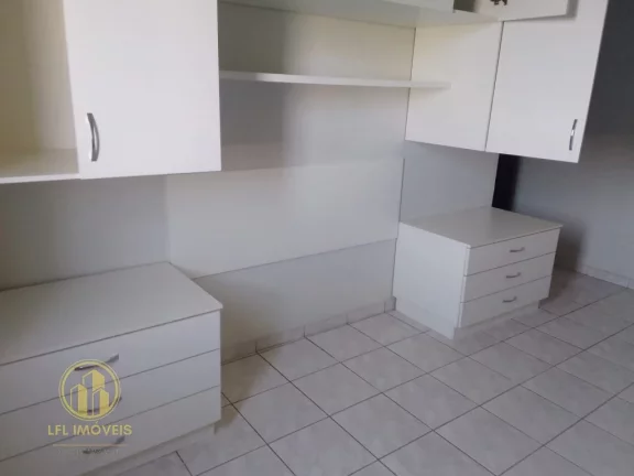 Imagem Apartamento à venda, 69 m², com 2 dormitórios e 1 vaga. Jardim Marilu / Taipas