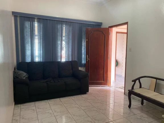 Imagem Sobrado com 236 m² 2 Dormitorios sendo 1 Suite e com Edicula