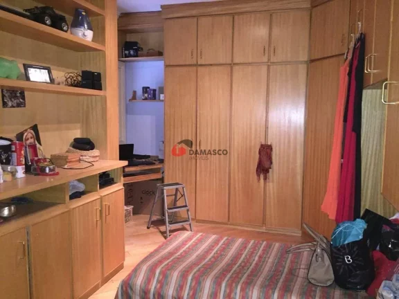 Imagem Sobrado à venda 3 Quartos, 3 Suites, 2 Vagas, 223M², Olímpico, São Caetano do Sul - SP