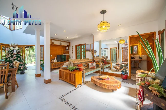 Imagem CASA ESTILO CAMPESTRE, LINDA, 3 SUÍTES. ÓTIMOS ACABAMENTOS.