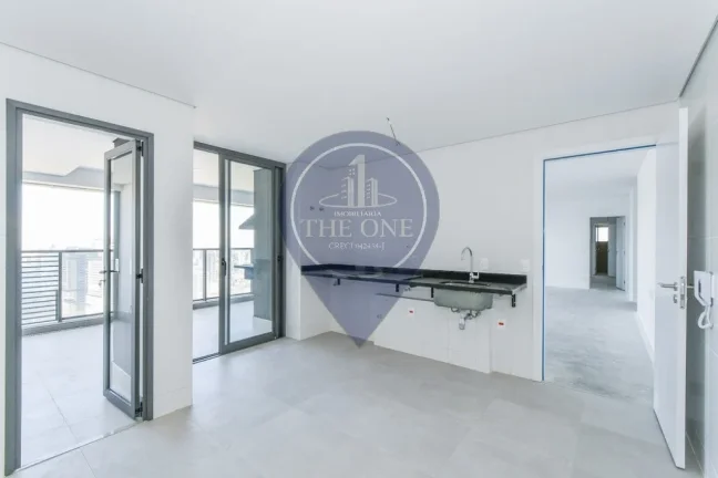 Imagem Apartamento à Venda em São Paulo-SP: 3 Quartos, 3 Suítes, 2 Salas, 5 Banheiros, 3 Vagas, 186m² no Jardim Fonte do Morumbi!