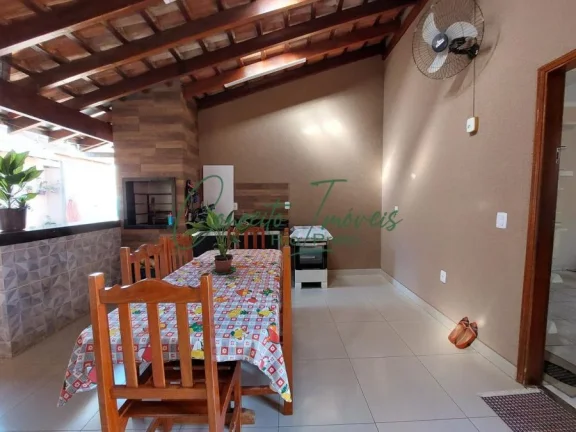 Imagem Casa com Edícula para venda, com 4 dormitórios, 4 banheiros,