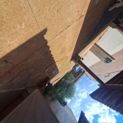 Imagem Casa com 2 dormitórios à venda, 200 m² por R$ 450.000 - Jardim Maria Goretti - Ribeirão Preto/SP