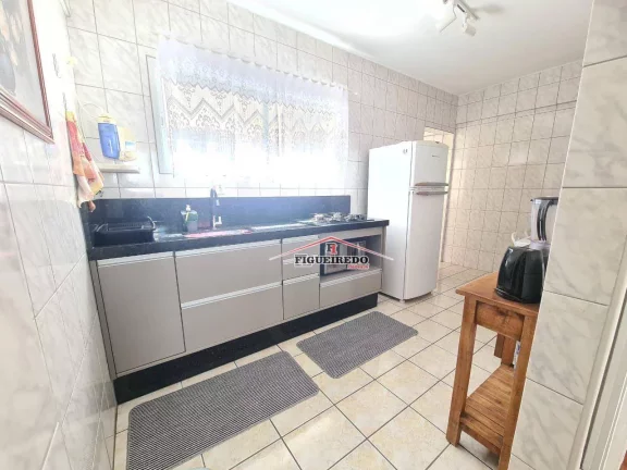 Imagem Apartamento com 2 dormitórios à venda, 71 m² por R$ 289.000,00 - Canto do Forte - Praia Grande/SP