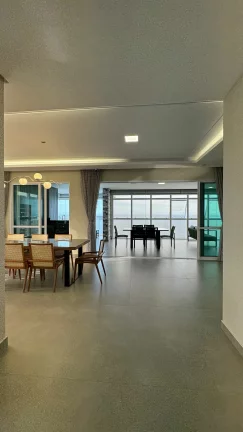 Imagem Apartamento com 5 dormitórios à venda sendo 5 suítes, 306 m² por - R$ 8.980.000,00 - Meia Praia - Itapema/SC