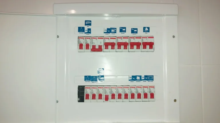 Imagem APARTAMENTO, VENDA E COMPRA,PRAIA DAS ASTURIAS, GUARUJA,