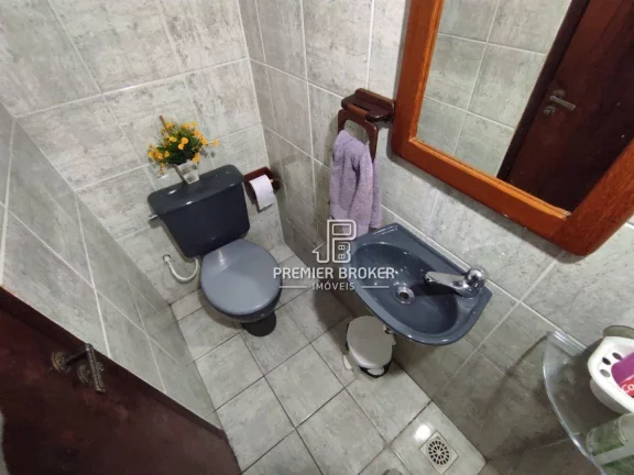 Imagem Casa à venda, 60 m² por R$ 385.000,00 - Artistas - Teresópolis/RJ