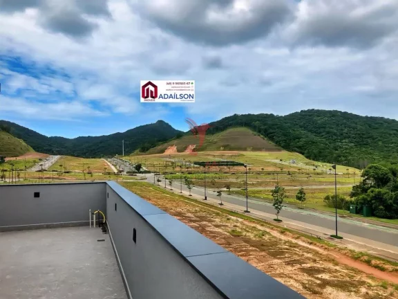 Imagem CASA PRONTA COLINAS CAMBORIÚ SC BRASIL R$ 3.800.000,00