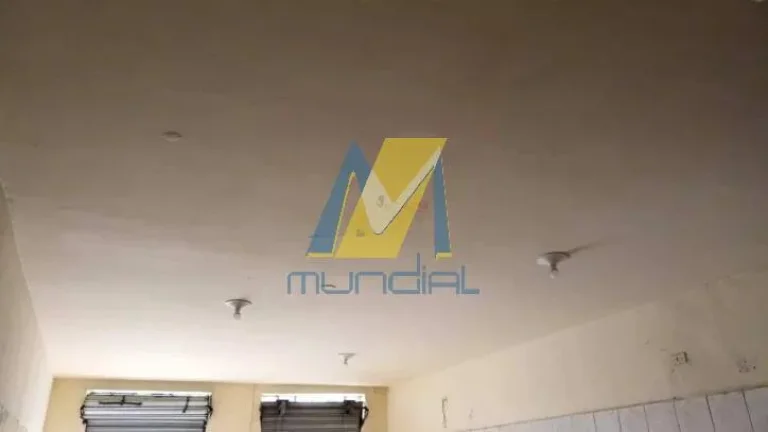 Imagem Salão Comercial de 50m² com 2 Banheiros para Locação - Ótima Oportunidade!