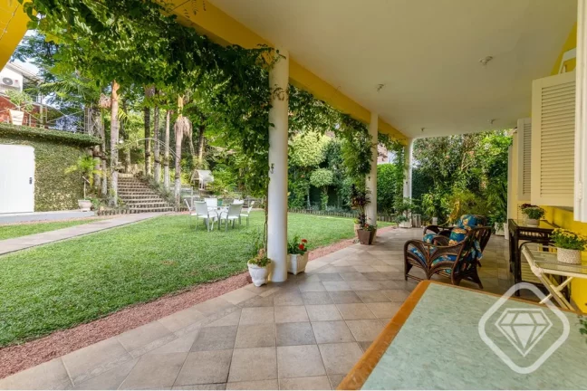 Imagem Uma residência imponente com 607 m² privativos no coração do Jardim Isabel
Vista deslumbrante pa...