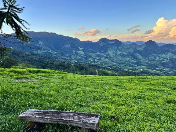 Imagem O Topo da Mantiqueira: Terreno Espetacular com 32.000m², 100% Aproveitável e Vista Infinita