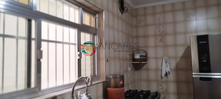 Imagem Casa com 177m², 4 quartos e 2 vagas - Excelente para todo tipo de comércio