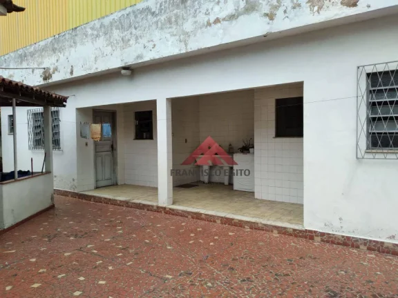 Imagem Casa com 3 dormitórios à venda, 122 m² por R$ 1.800.000,00 - Centro - São Gonçalo/RJ