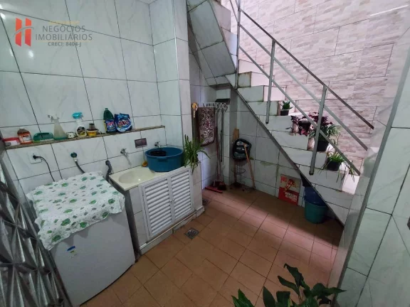 Imagem EXCELENTE CASA DUPLEX COM 180M² E TERRENO AMPLO AO LADO COM 220M².