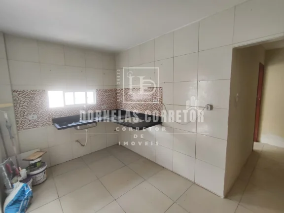 Imagem CASA COM 4 QUARTOS 1 SUÍTE, GARAGEM PARA 2 CARROS, QUINTAL E ÁREA DE SERVIÇO