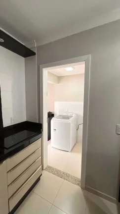 Imagem Sobrado semi-mobiliado com 2 dormitórios e 1 vaga de garagem em Tijucas