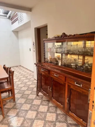 Imagem Casa à venda em Jundiaí-SP, Vila Alvorada: 3 quartos, 1 suíte, 1 sala, 2 banheiros, 3 vagas de garagem, 280m². Aproveite!