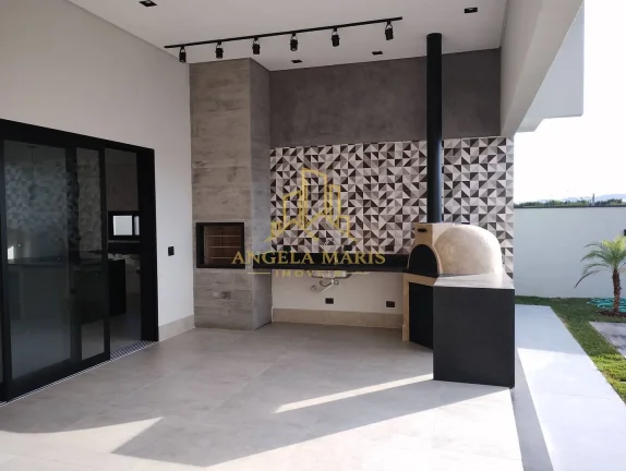 Imagem Casa Térrea, 4 Dormitórios (sendo 4 suítes), Condomínio Colinas Paratehy