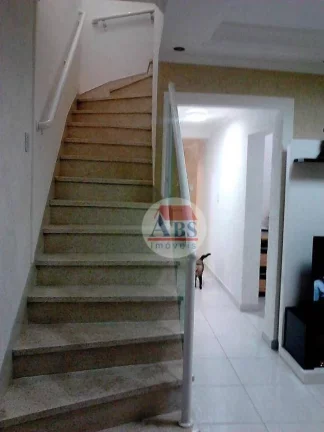 Imagem Sobrado com 3 dormitórios à venda, 140 m² por R$ 325.000,00 - Esplanada dos Barreiros - São Vicente/SP