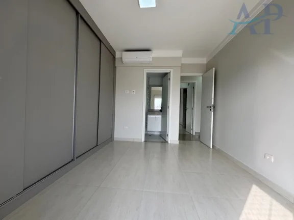 Imagem Apartamento no Forte em Praia Grande com 3 Dormitórios
