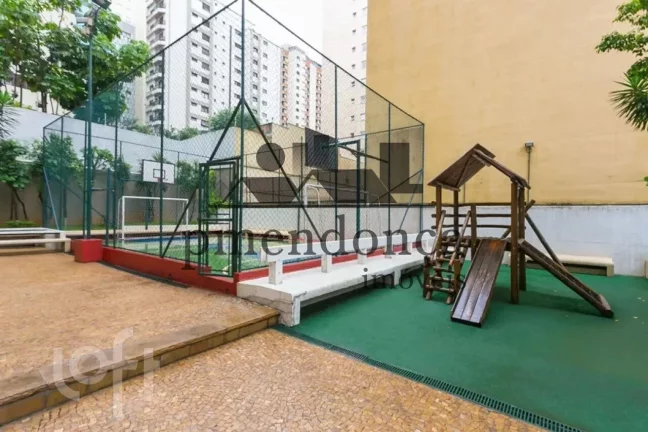 Imagem Apartamento com 126 metros de área útil para você decorar do seu jeitinho! Living para 02 ambient...