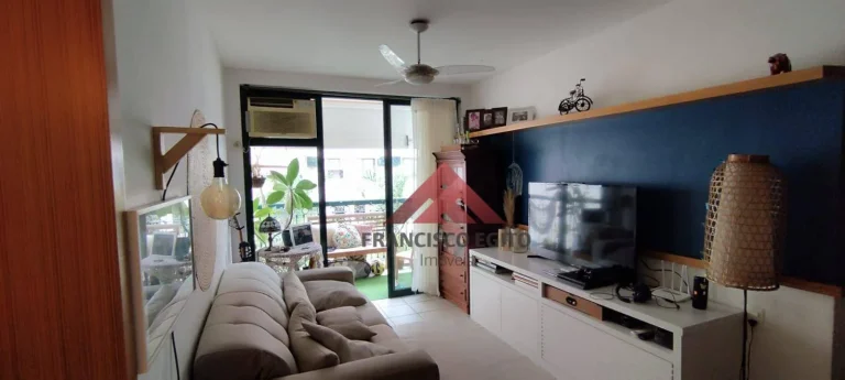 Imagem Venha morar em excelente condominio com total infra extrututa de lazer,cercado de verde,imovél com varanda sala dois quartos sendo um com suite e clos