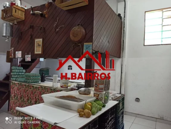 Imagem Casa 02 Dormitórios com Ponto Comercial à Venda em São Sebastião - SP