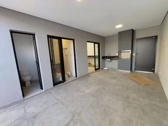Imagem CASA TÉRREA - ACABAMENTO SUPERIOR - CONDOMÍNIO MONTERREY - MONTE MOR