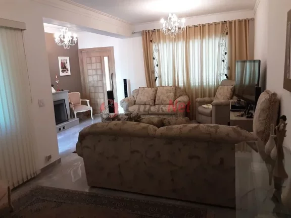 Imagem Excelente Sobrado Reformado à Venda no bairro Nova Petrópolis com 3 suítes