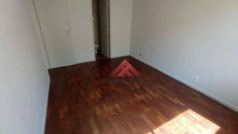 Imagem Apartamento à venda em Santa Rosa, com 2 quartos, 80 m² por R$ 350.000 - Niterói/RJ