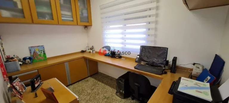 Imagem Casa para venda 3 Quartos, 3 Suítes, 6 Vagas, 326M², Campestre, Santo André - SP