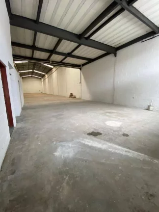 Imagem Galpão à venda, 715 m² por R$ 2.800.000,00 - Vila Sacadura Cabral - Santo André/SP