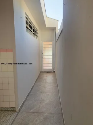 Imagem Casa para Locação em Limeira, Vila Claudia, 3 dormitórios, 2 banheiros, 2 vagas