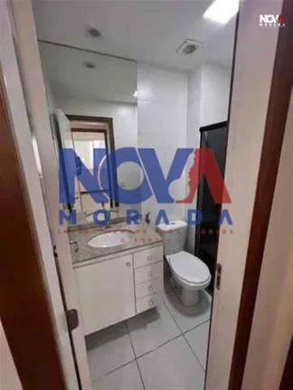 Imagem Descubra o prazer de viver a apenas uma quadra do mar em um apartamento que une conforto, segurança...