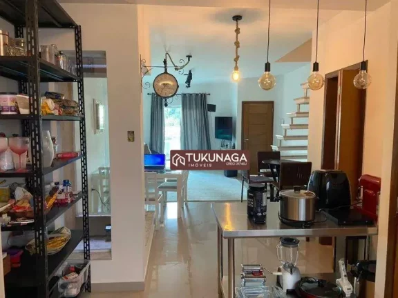 Imagem Sobrado com 3 quartos à venda, 180 m² por R$ 830.000 - Vila Rosa - São Paulo/SP
