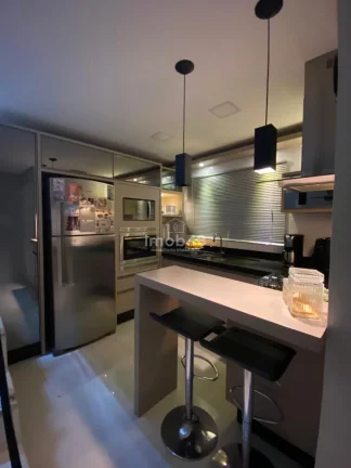 Imagem Sobrado em Forquilhas - 3 Dormitórios, 95m² por R$ 525 mil