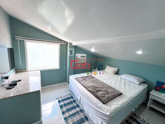 Imagem Casa com 6 dormitórios à venda, 279 m² por R$ 1.400.000,00 - Balneário São Pedro II - São Pedro da Aldeia/RJ