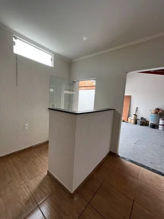 Imagem CASA Á VENDA COM PONTO DE COMERCIO NO JARDIM LUIZA EM FRANCA/SP - 210m² de terreno