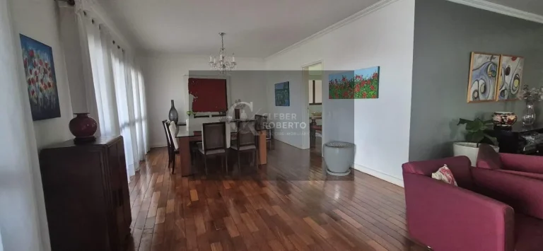 Imagem Apartamento com 4 Quartos e 6 banheiros à Venda, 318 m² por R$ 750.000
