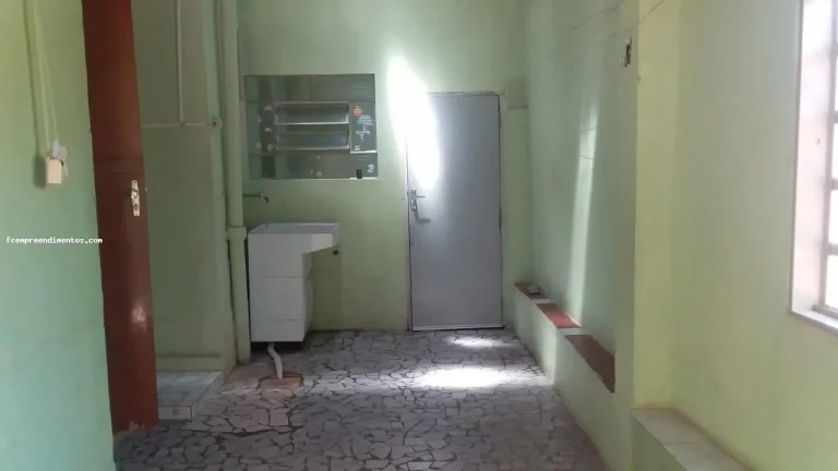 Imagem Casa para Venda em Iracemápolis, Jardim Iracema, 2 dormitórios, 1 banheiro, 1 vaga