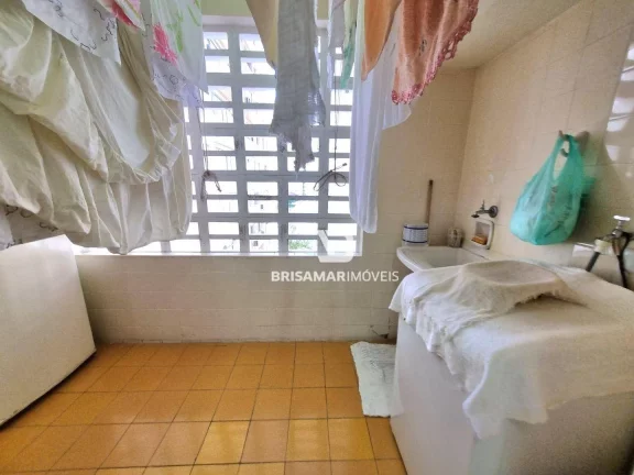 Imagem PITANGUEIRAS- UMA QUADRA DA PRAIA , LOCALIZAÇÃO ESPETACULAR EM UMA DAS MELHORES RUAS DE PITANGUEIRAS.