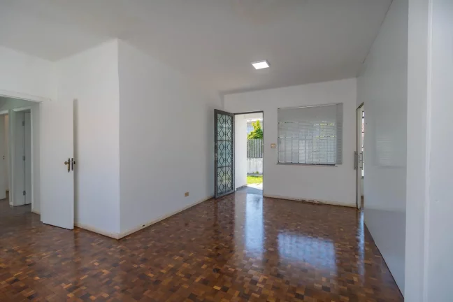 Imagem Casa Comercial no bairro Santa Quitéria