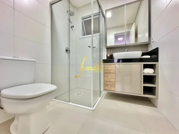Imagem Belíssimo apartamento Mobiliado e decorado, pertinho do mar