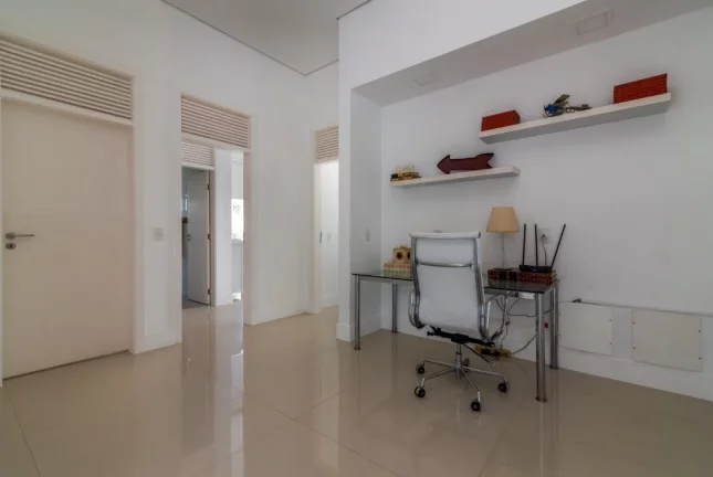 Imagem Casa 4 quartos em Guarujá SP, Casa em condomínio fechado em Guarujá SP, casa térrea em Guarujá SP, casa de alto padrão em Guarujá SP, casa no litoral