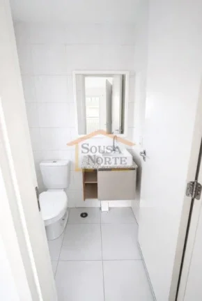 Imagem Apartamento de 31 m² com sala integrada à cozinha, varanda, cozinha equipada com fogão e forno el...