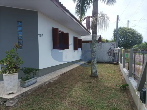 Imagem 2 casas com 2 quartos cada na Praia Itapeva em Torres