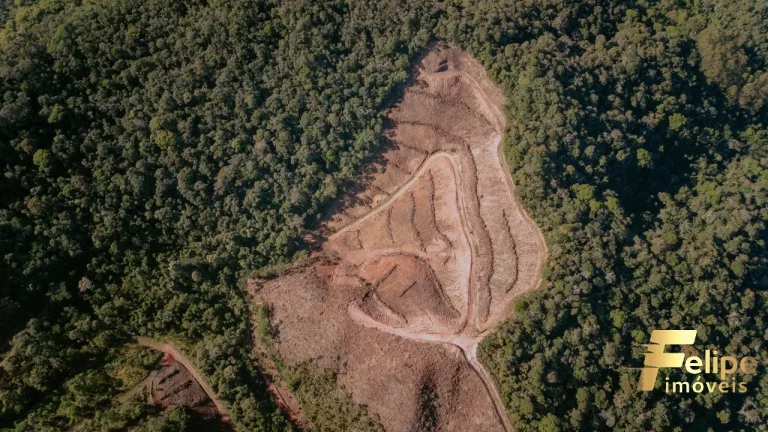 Imagem Seu refúgio perfeito espera por você nas montanhas! Lançamento!