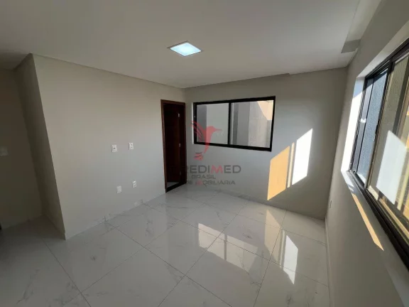 Imagem Casa Alto Padrão NOVA em Condomínio Fechado